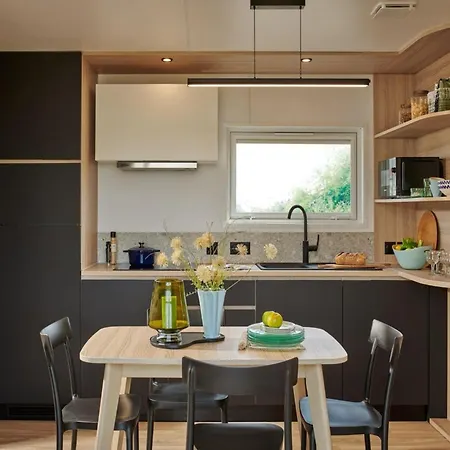 Sagittaire Mobile 4 People شاليه *