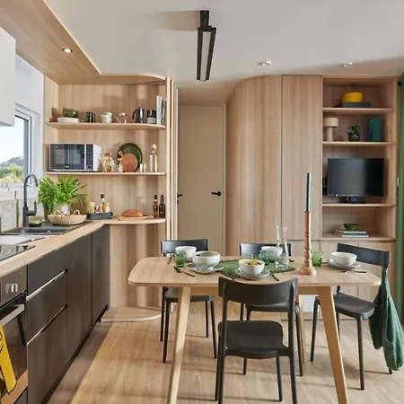 Sagittaire Mobile 4 People بوالون